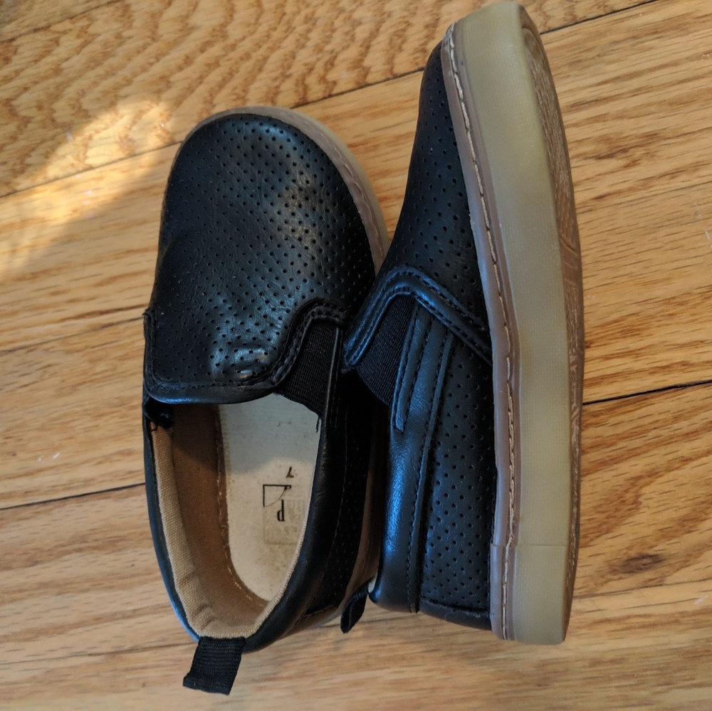 Gap black loafers